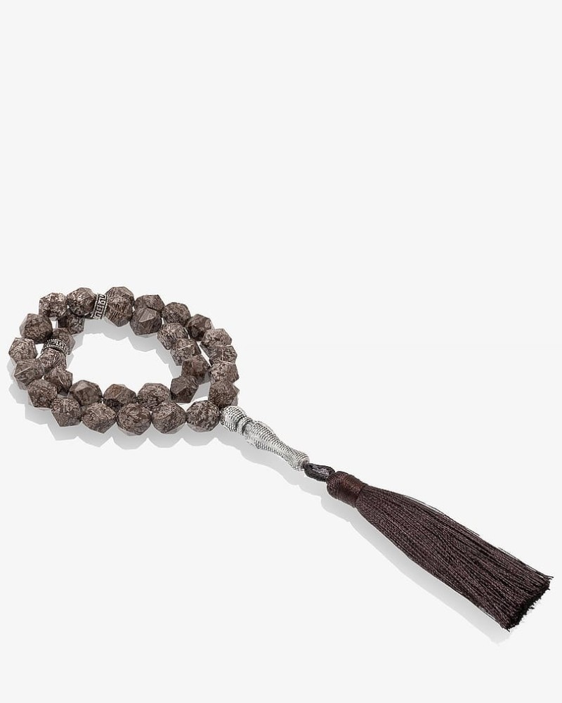 سبحة حجر كريم بني عروق بقصة الالماس