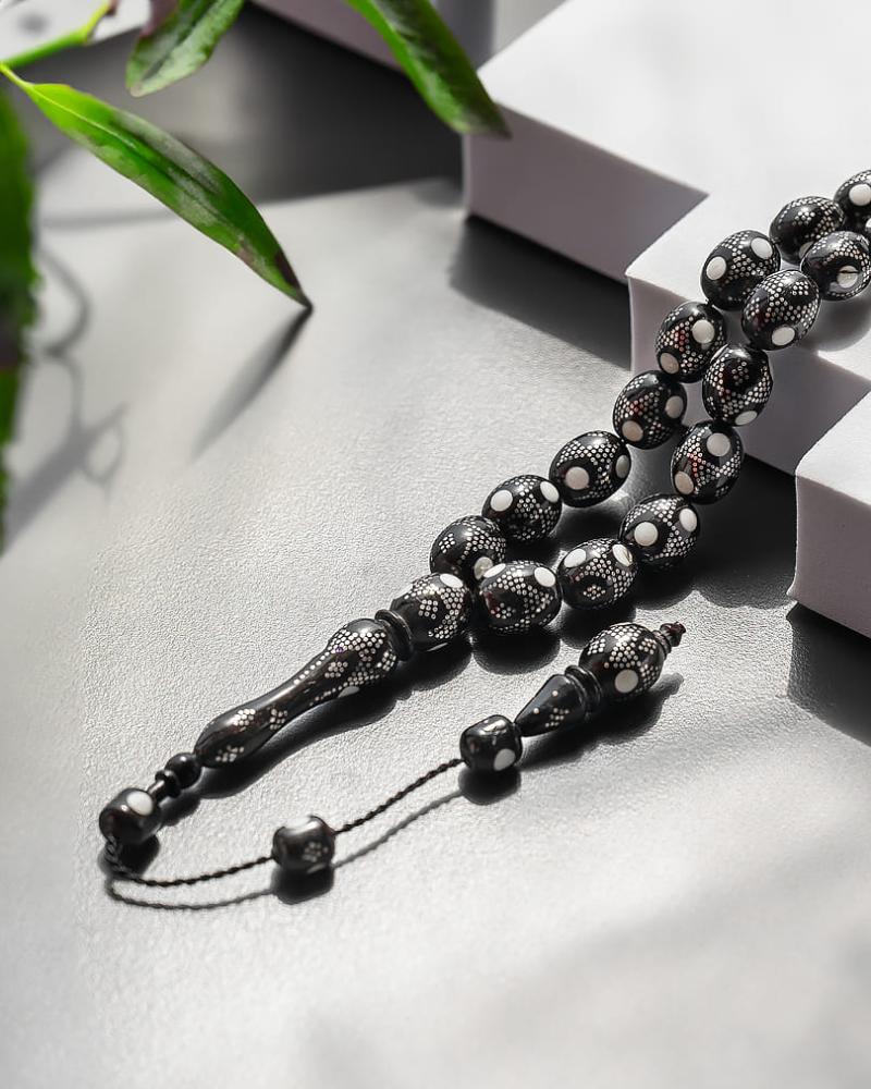 سبحة كوك طبيعي مزين بالفضة وعاج