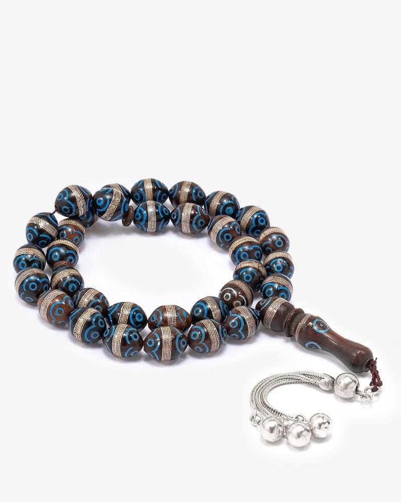 سبحة انيقة كوك طبيعي منقوش بالفضة