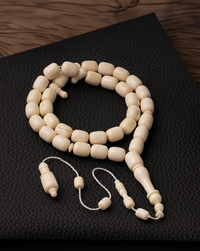 Rare ivory rosary  ROS5381WH